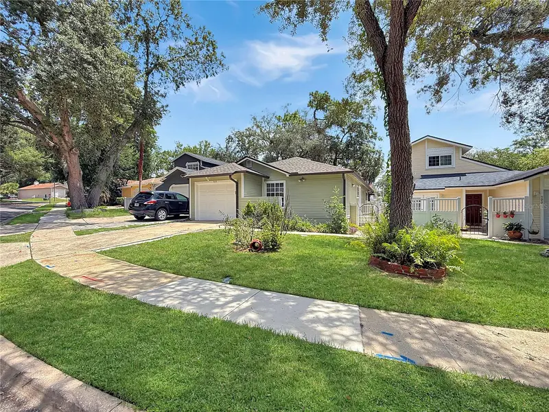 506 Harvard Pl, FL