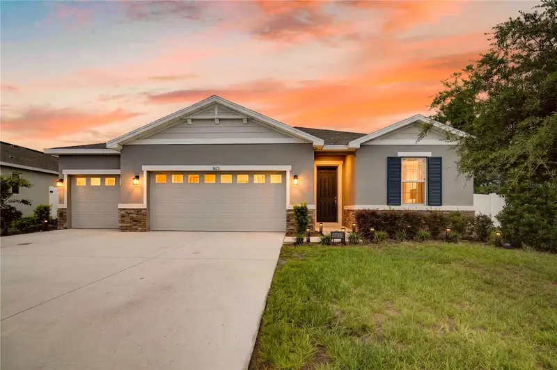 3625 Sublett Loop, FL