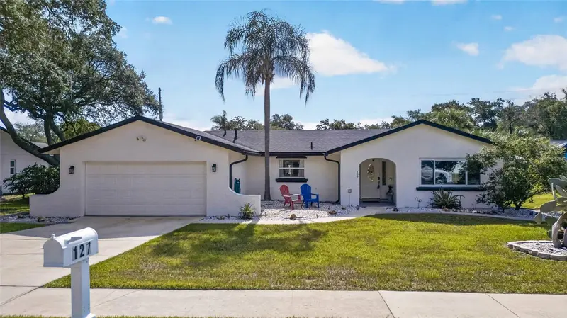 127 Rose Briar Dr, FL