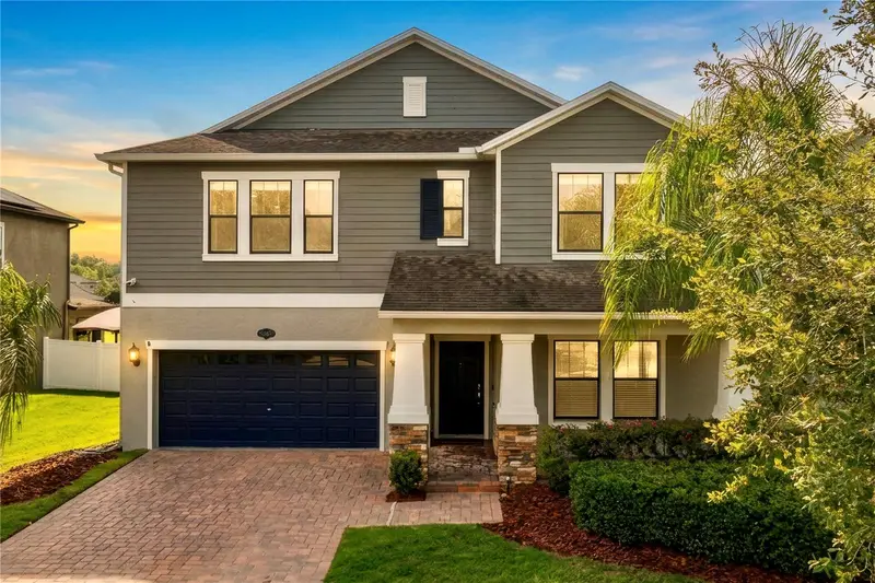 19343 Paddock View Dr, FL