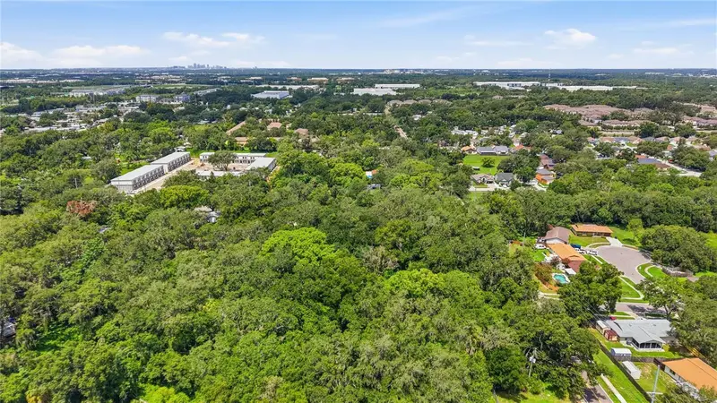 11211 Clay Pit Rd, FL