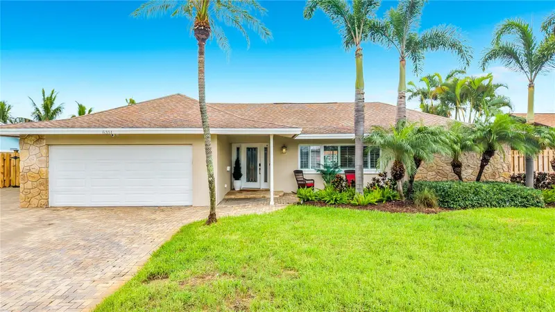 6351 3rd Palm Pt, FL