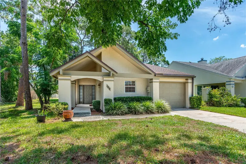 104 Shoal Creek Cir, FL