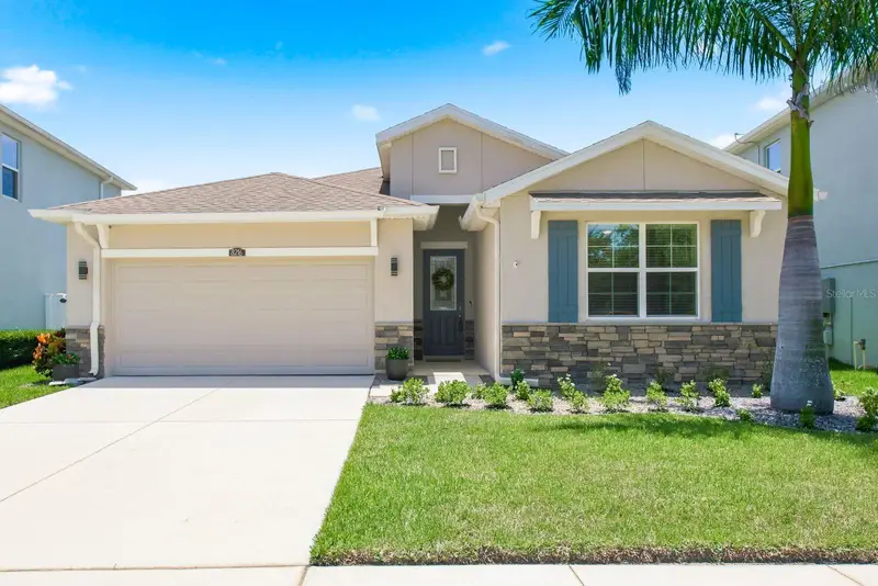 8216 Praise Dr, FL