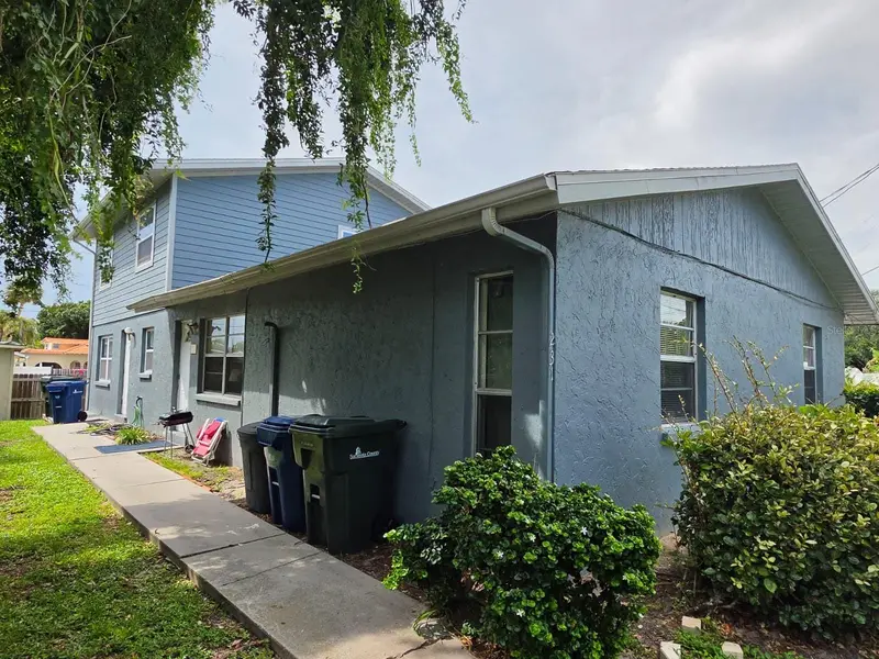 231 Nippino Trl E, FL