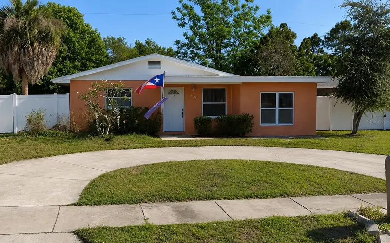7507 W Caracas St, FL