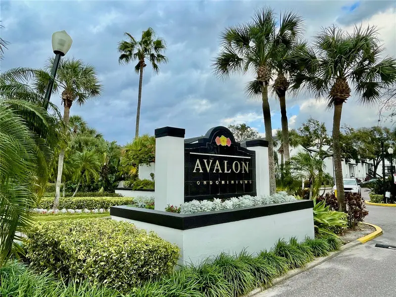 4263 S Semoran Blvd #9, FL