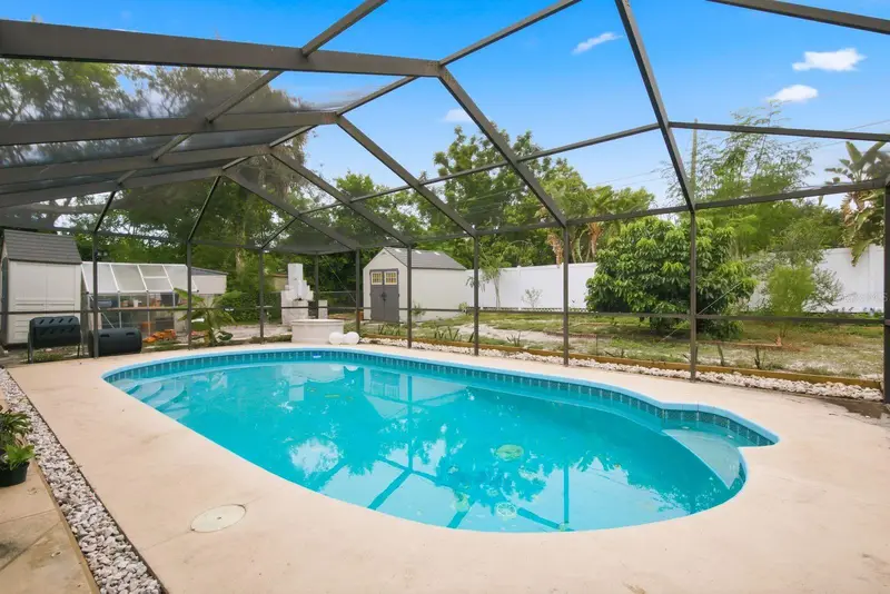 1626 S Betty Ln, FL