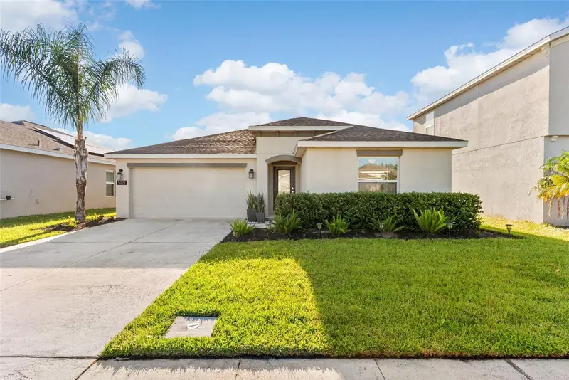 5121 Four Strand Ct, FL