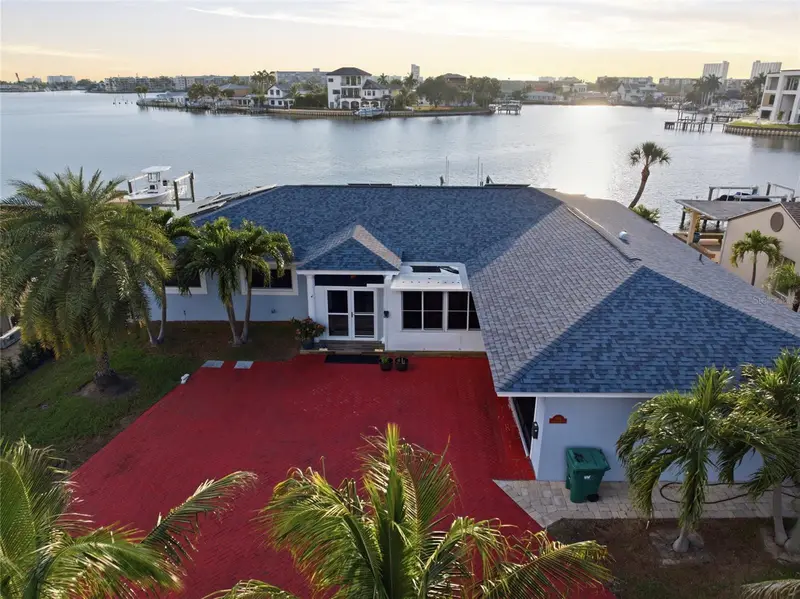 1818 Dolphin Blvd S, FL