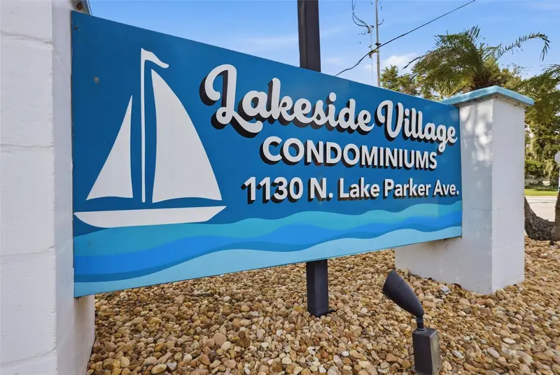 1130 N Lake Parker Ave #A205, FL