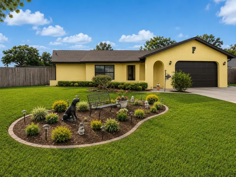 7054 Lexington Cir, FL