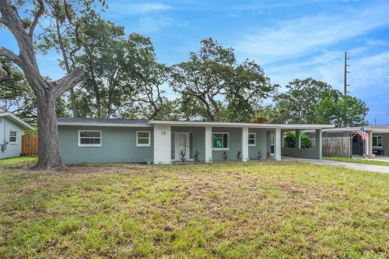 19 Ventura Dr, FL