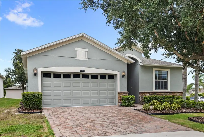 Heritage Hills listing