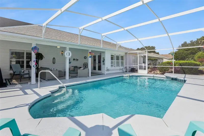 25081 Riverwalk Dr, FL