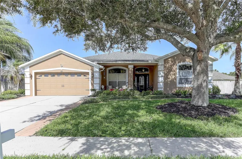 3815 Red Bluff Ct, FL