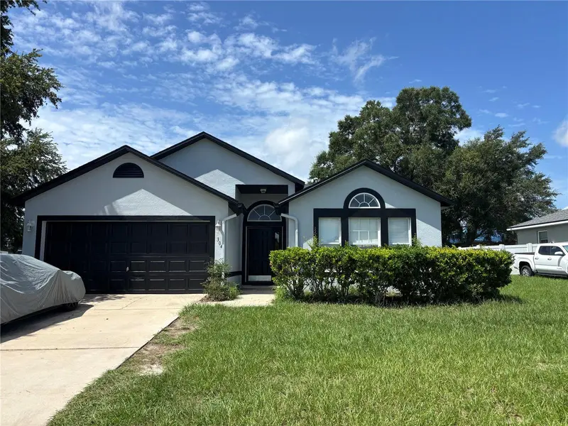 304 Marion Oaks Trl, FL