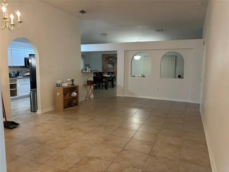 304 Marion Oaks Trl, FL