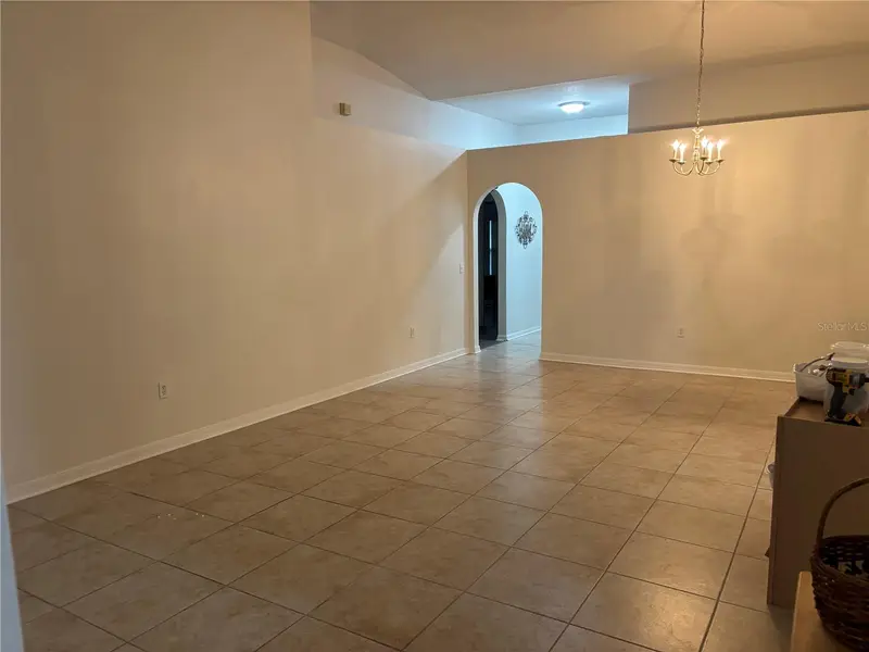 304 Marion Oaks Trl, FL