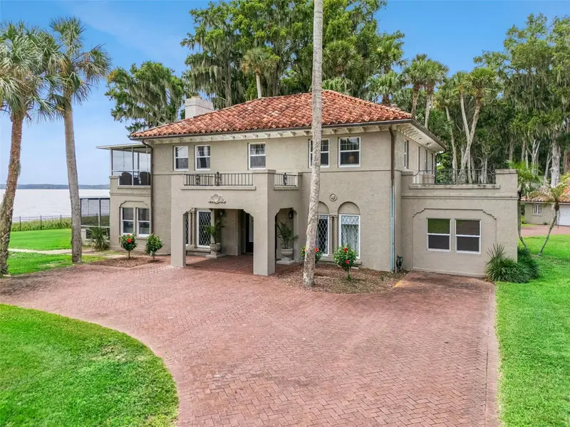 801 Lake Shore Dr, FL