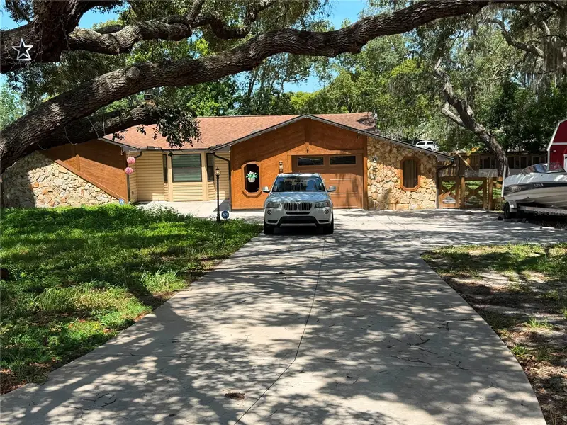 325 Gulfport Ln, FL