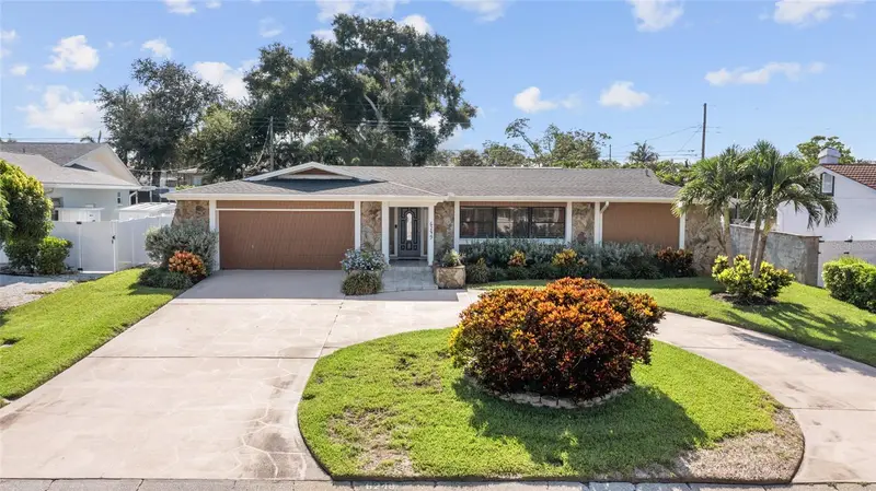 6249 Hillside Ave, FL