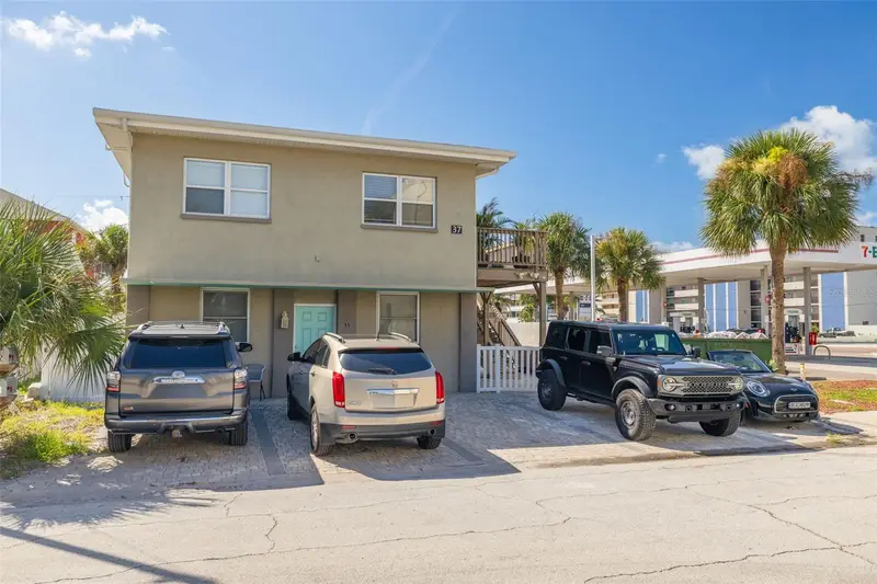 37 144th Ave, FL