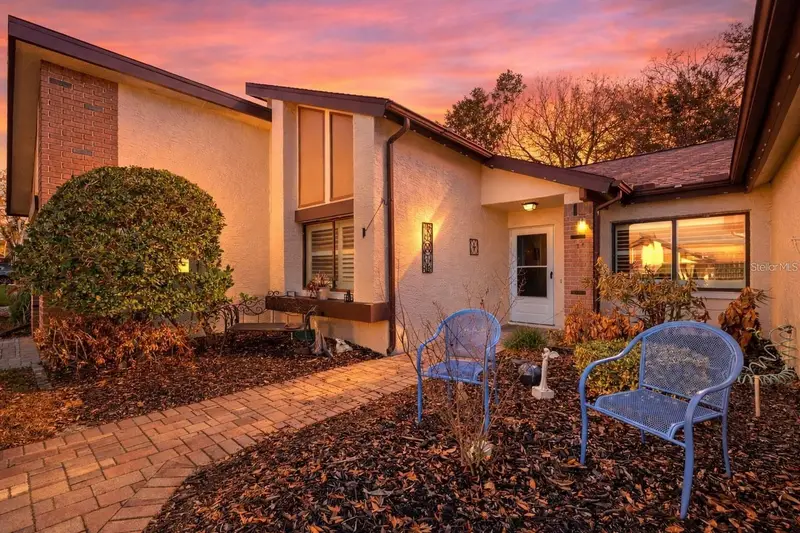 7427 Heather Walk Dr, FL