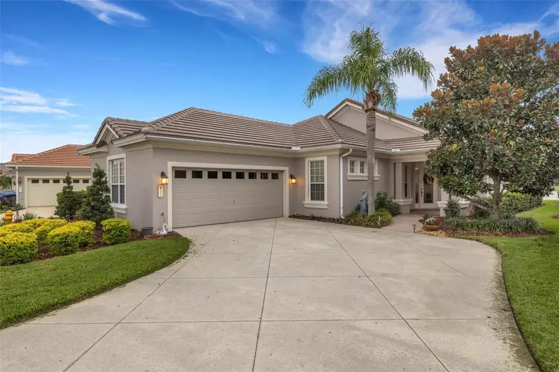 South Lakeland & Lake Hollingsworth pending