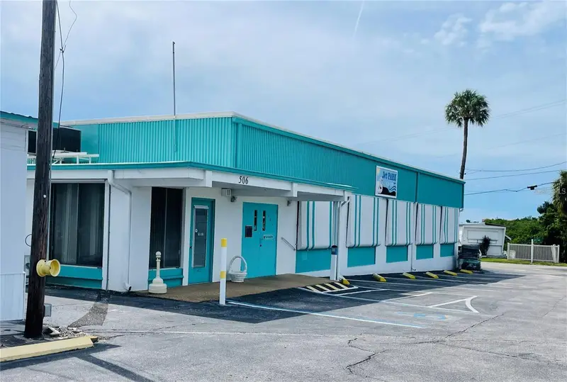 21 Illinois St, FL
