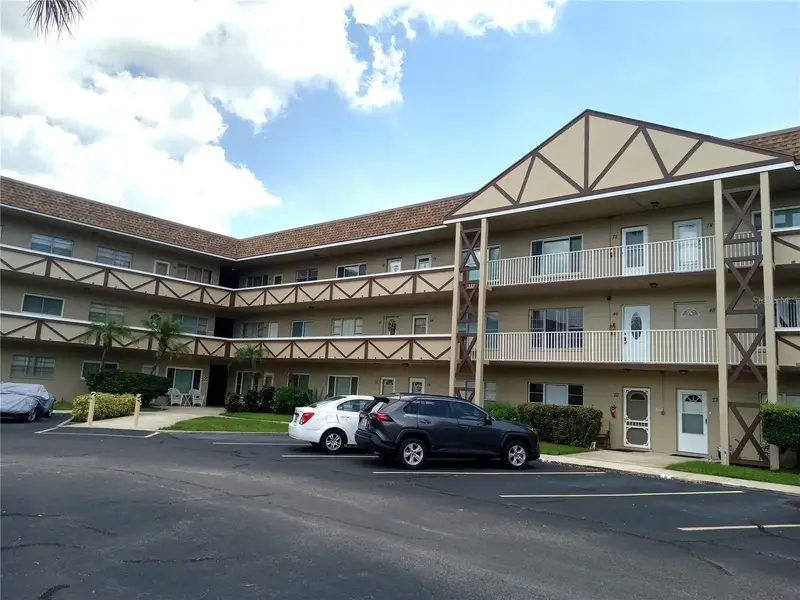 2464 Australia Way E #14, FL
