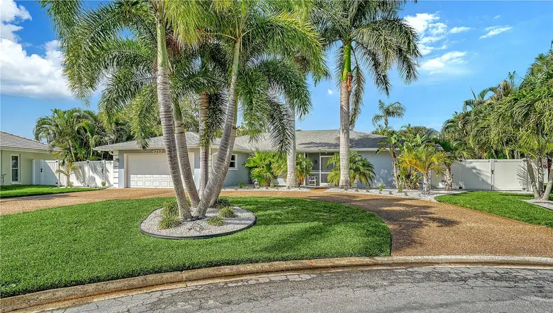 4717 Thomas Hoby Pl, FL