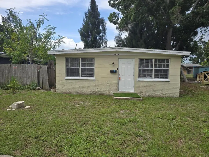 4426 13th Ave S, FL