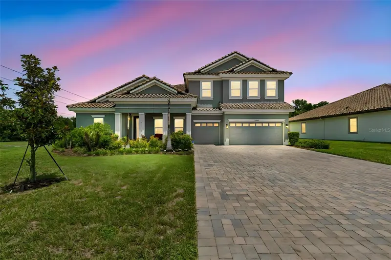 10597 Meadowrun Dr, FL