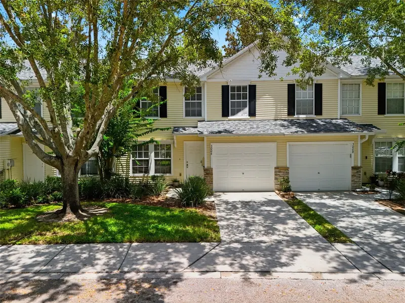 3006 Amber Oak Dr, FL