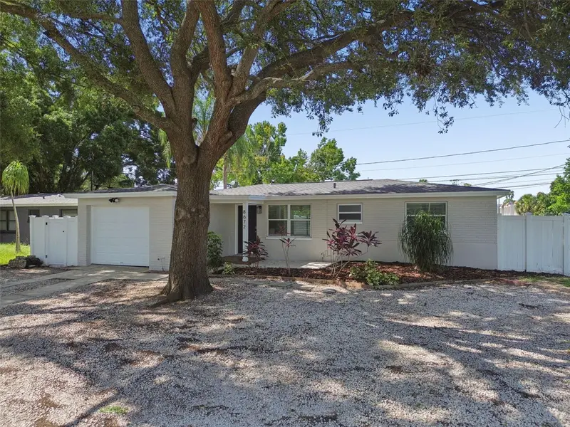 8672 78th Pl, FL