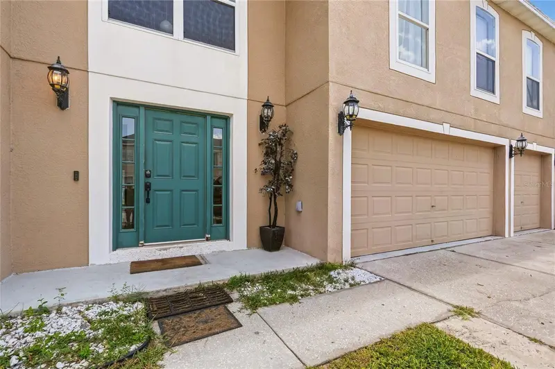 177 Fish Hawk Dr, FL