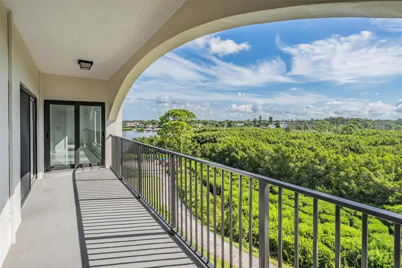 244 Mariner Dr #244, FL