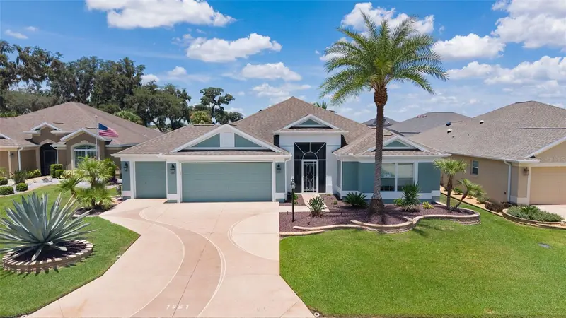 1951 Gatehouse Ter, FL