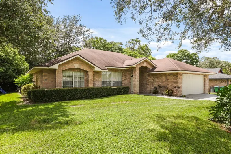 1480 Agatha Dr, FL