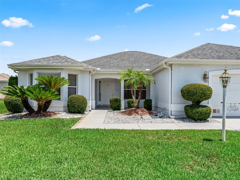 823 San Salvador Dr, FL
