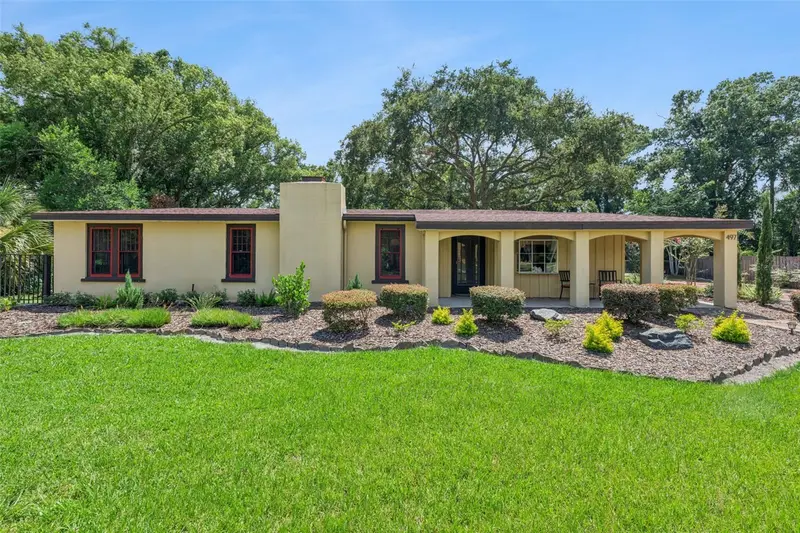 497 Valencia St, FL