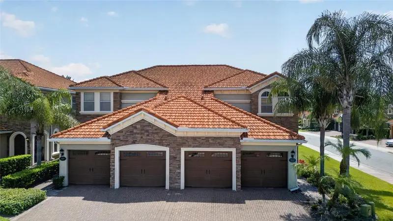 8915 Della Scala Cir, FL