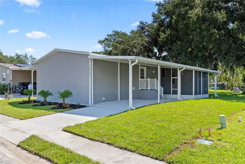 25136 Huckleberry Way, FL