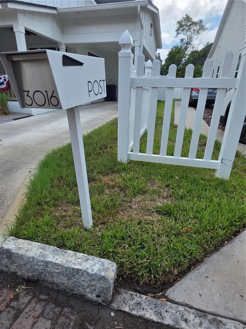 3016 N Massachusetts Ave, FL