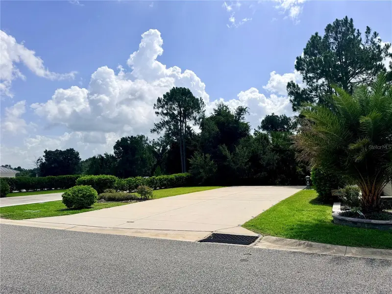 9509 Se 49th Ter, FL