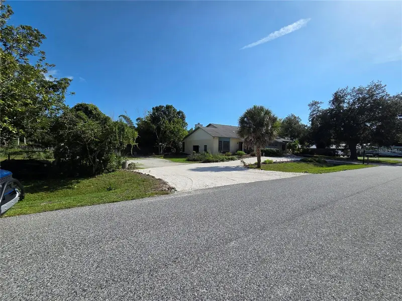 4841 Sunday Ct, FL