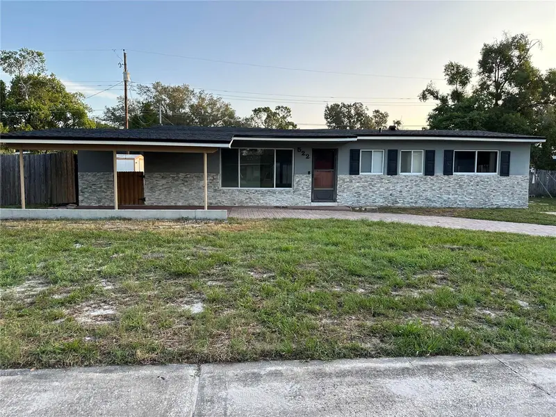 522 Wilshire Dr, FL