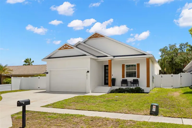 Palm Harbor pending