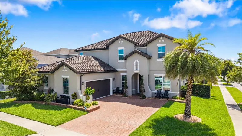 9225 Holliston Creek Pl, FL